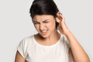 Why Do Your Ears Feel Clogged? Causes and Treatment Options